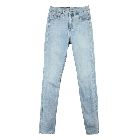 GAP Light Wash True Skinny High Rise Raw Hem Womens Size‎ 25R - Picture 1 of 8